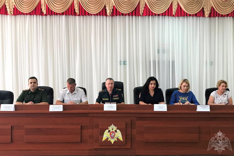 В рамках Единой недели правовых знаний в Управлении Росгвардии по Ростовской области состоялось тематическое мероприятие для личного состава подразделений