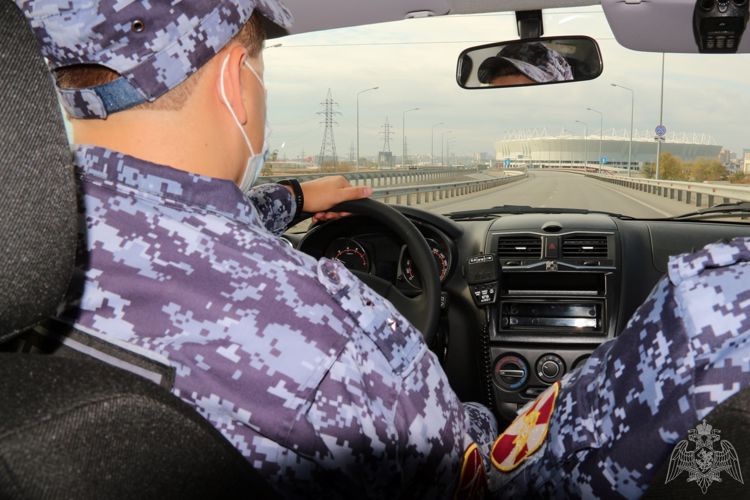 Росгвардия приняла участие в обеспечении правопорядка во время матча РПЛ в Ростове-на-Дону