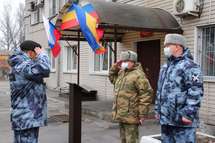 Бойцы новочеркасского ОМОН Росгвардии отметили 27-летие отряда 