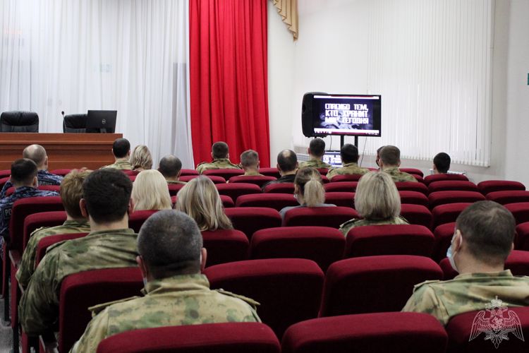 Ростовские росгвардейцы приняли участие в памятном мероприятии, посвященном 77-й годовщине со дня полного снятия блокады Ленинграда