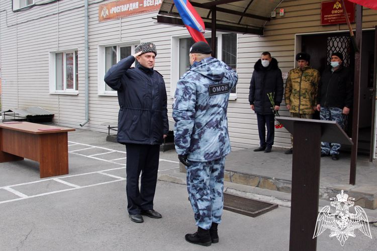 Новочеркасский ОМОН Росгвардии отметил 28-летие