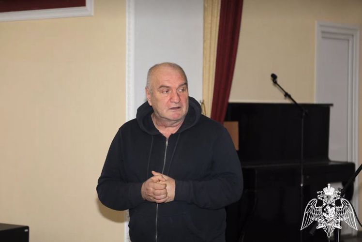 Актер Александр Балуев навестил участников спецоперации в новочеркасском госпитале Росгвардии