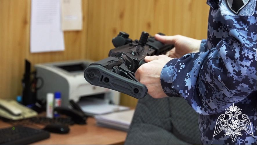 Мероприятия по добровольной сдаче гражданами незаконно хранящегося оружия проходят в донском регионе при участии Росгвардии