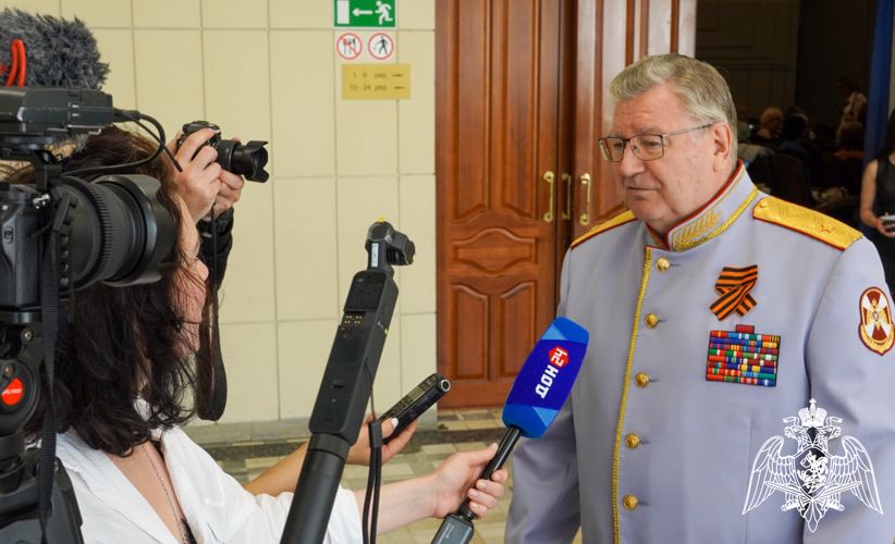 Академический ансамбль песни и пляски Росгвардии дал концерт в Ростове-на-Дону