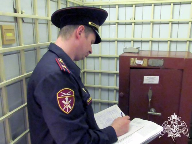 Госконтроль Росгвардии продолжает надзорные мероприятия за подразделениями ведомственной охраны в Ростовской области