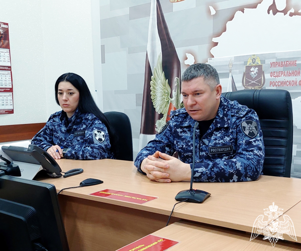 В Ростове-на-Дону офицеры Росгвардии провели инструкторско-методическое занятие по военно-политической (политической) подготовке 
