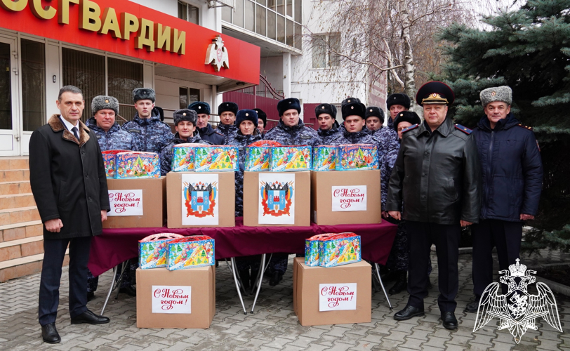 Заместители губернатора Ростовской области посетили подразделения Росгвардии