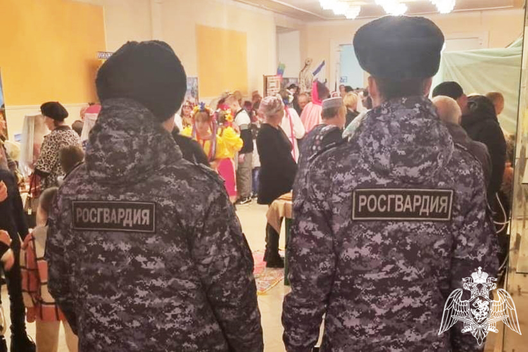 Росгвардейцы обеспечили правопорядок во время празднования Дня народного единства на Дону