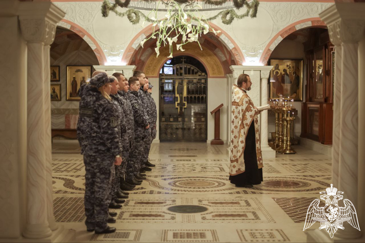 В донской столице росгвардейцы совершили молебен о здравии 