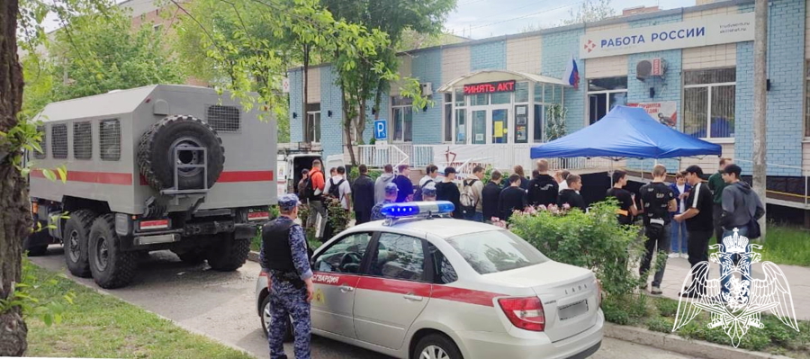 Донские подразделения Росгвардии приняли участие в ярмарке вакансий