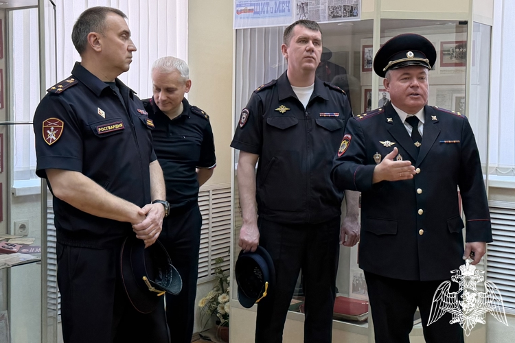 В донской столице при участии Росгвардии состоялось открытие турнира по многоборью специалистов-кинологов 